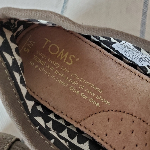 Toms Alpargata Ash Canvas Slip Ons Size W5 - Picture 3 of 12